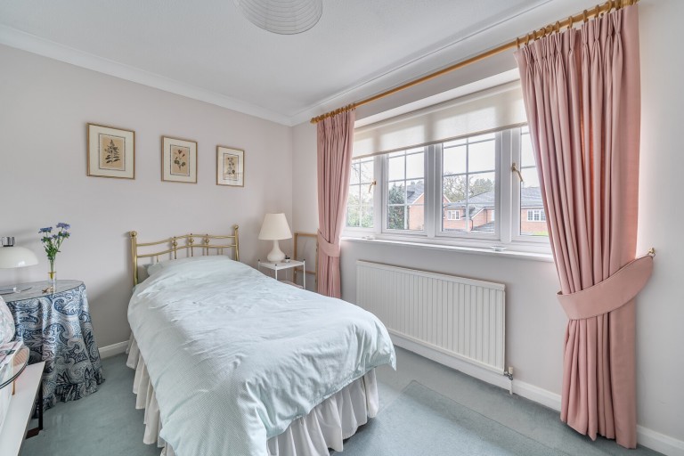 Images for Woodland Grove, Weybridge, Surrey