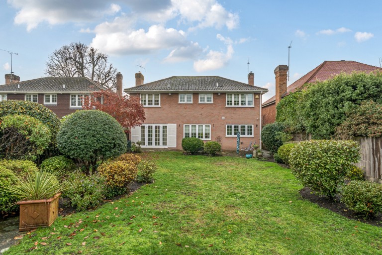 Images for Woodland Grove, Weybridge, Surrey