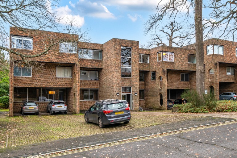 Images for Stroudwater Park, Weybridge, Surrey