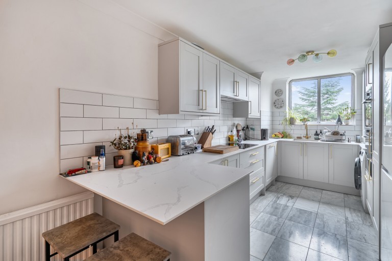 Images for Stroudwater Park, Weybridge, Surrey