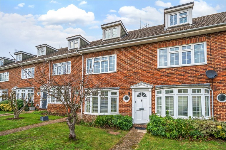 Images for Gainsborough Court, Walton-On-Thames, KT12