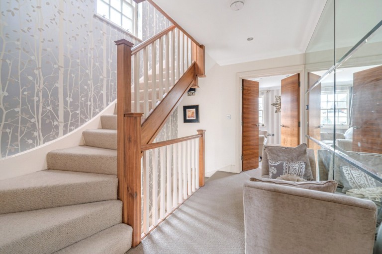 Images for Warrenhurst Gardens, Weybridge, Surrey
