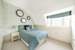 Images for Warrenhurst Gardens, Weybridge, Surrey