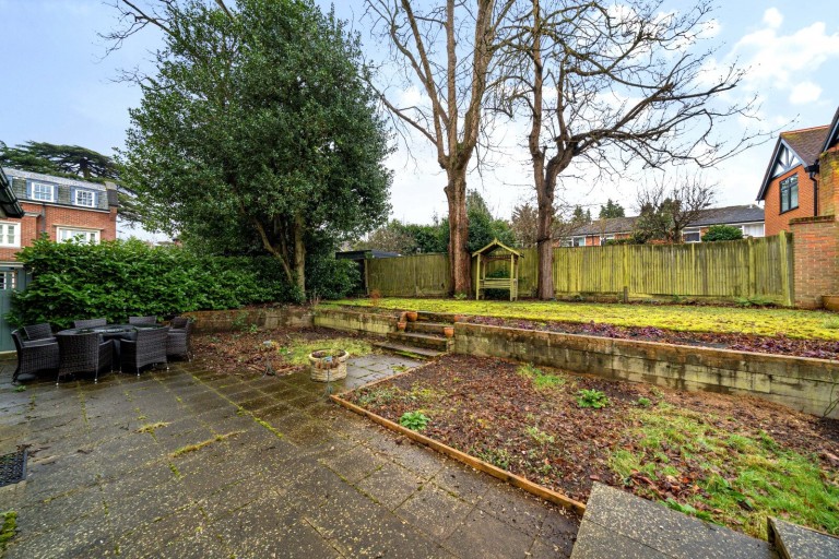 Images for Warrenhurst Gardens, Weybridge, Surrey