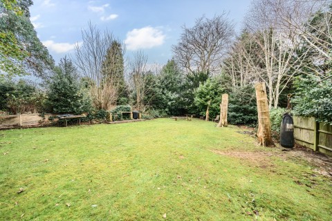 Click the photo for more details of Oatlands Chase, Weybridge, Surrey
