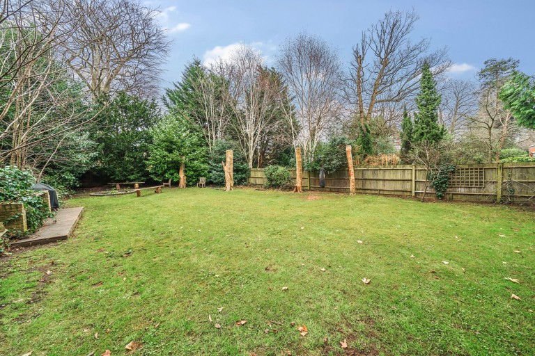Images for Oatlands Chase, Weybridge, Surrey