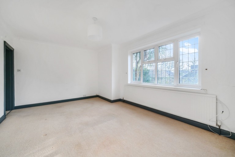Images for Oakfield Glade, Weybridge, Surrey