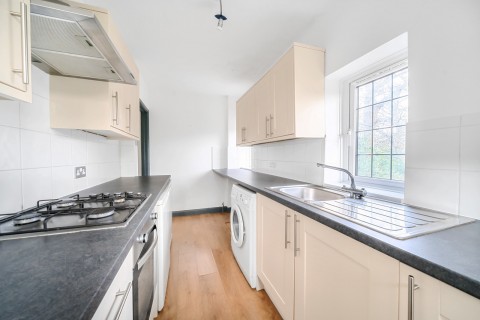 Click the photo for more details of Oakfield Glade, Weybridge, Surrey