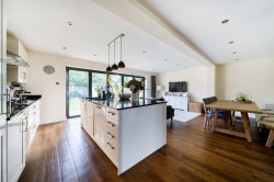Images for Foxholes, Weybridge, KT13