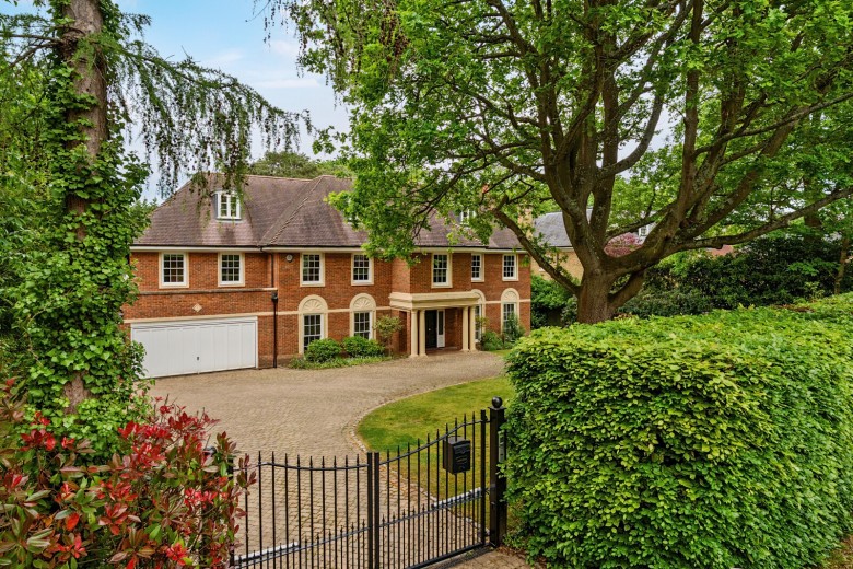 Click the photo for more details of Godolphin Road, Weybridge, Surrey