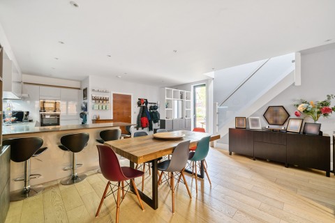 Click the photo for more details of Elmgrove Road, Weybridge, KT13