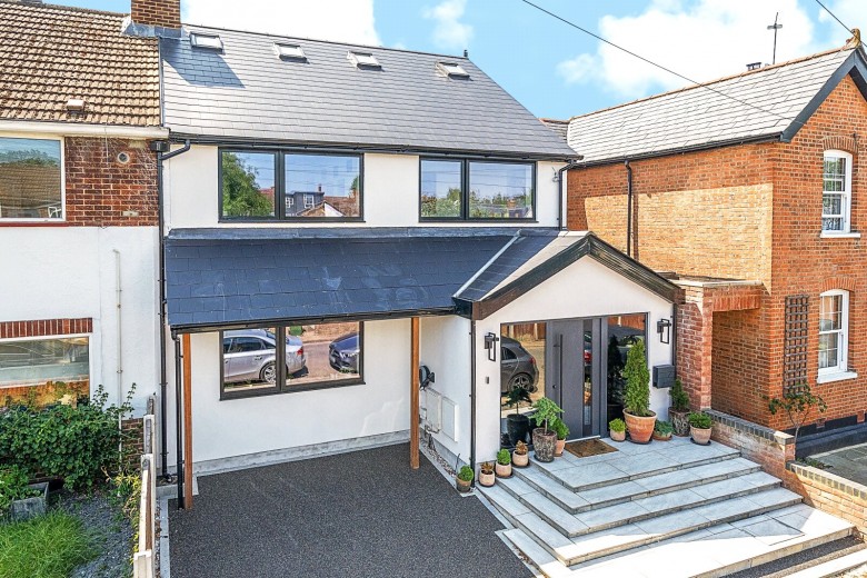 Click the photo for more details of Beales Lane, Weybridge, KT13