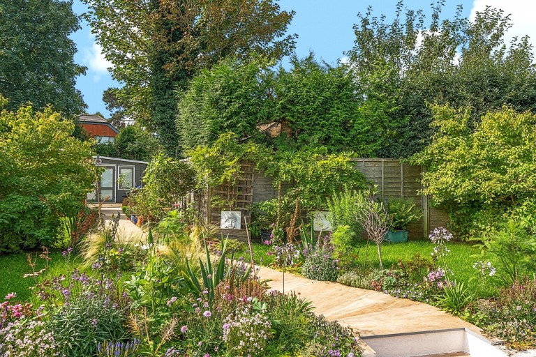Images for Beales Lane, Weybridge, KT13