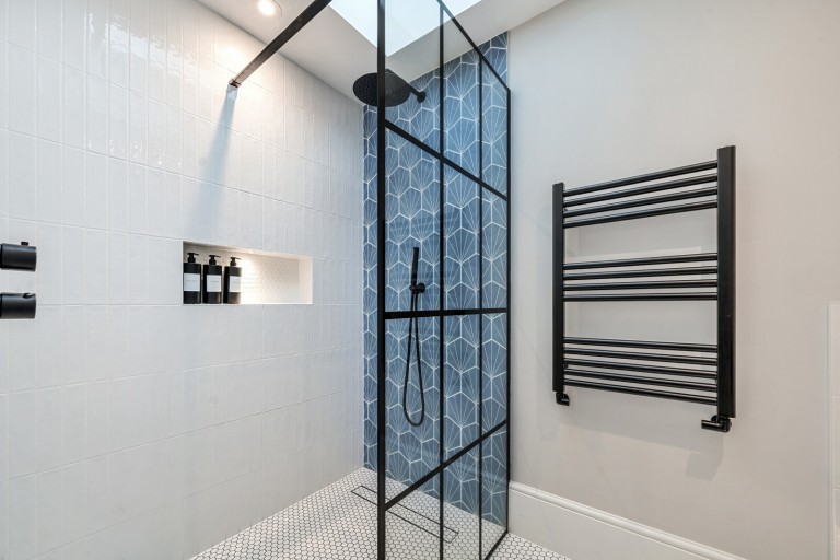 Images for Cedar Road, Weybridge, Surrey