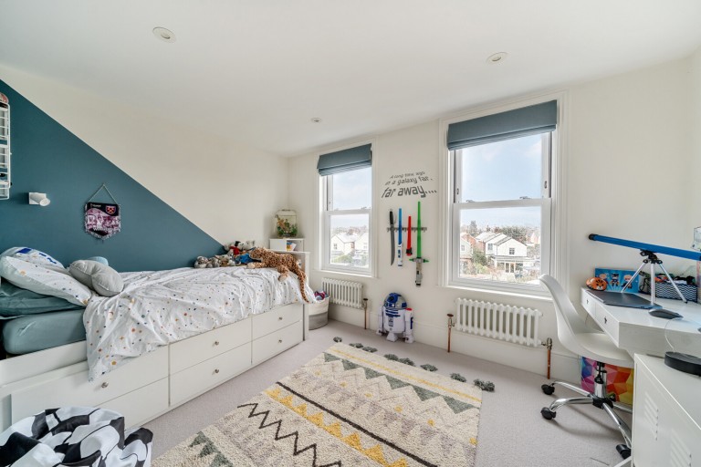 Images for Cedar Road, Weybridge, Surrey