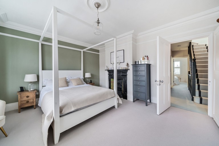 Images for Cedar Road, Weybridge, Surrey
