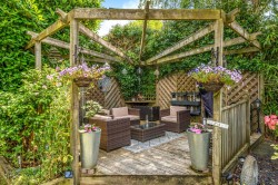 Images for Drynham Park, Weybridge, Surrey
