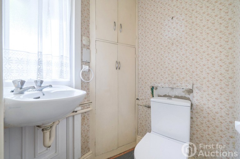Images for Pine Grove, Weybridge, Surrey