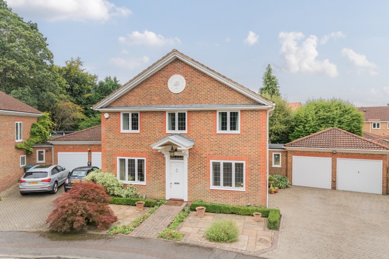 Click the photo for more details of Rosslyn Park, Weybridge, KT13