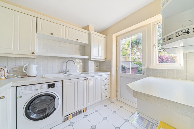 Images for Aspen Square, Weybridge, Surrey