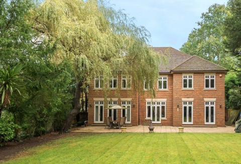 Click the photo for more details of Old Avenue, Weybridge, KT13