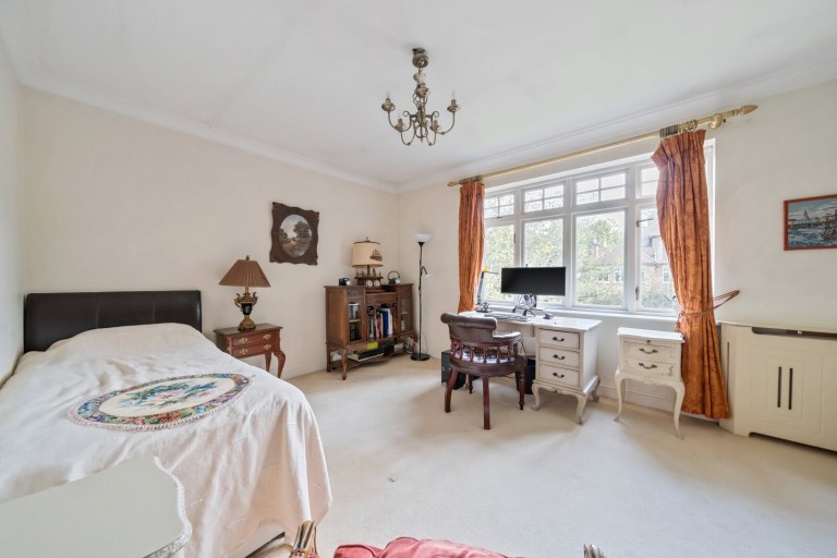 Images for Old Avenue, Weybridge, Surrey