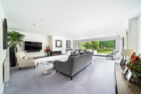 Click the photo for more details of Wey Road, Weybridge, KT13