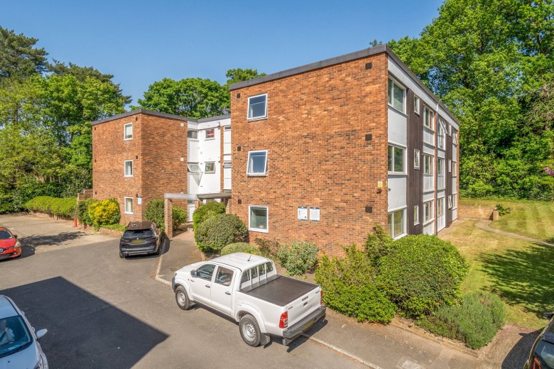 Click the photo for more details of High Point, Weybridge, KT13