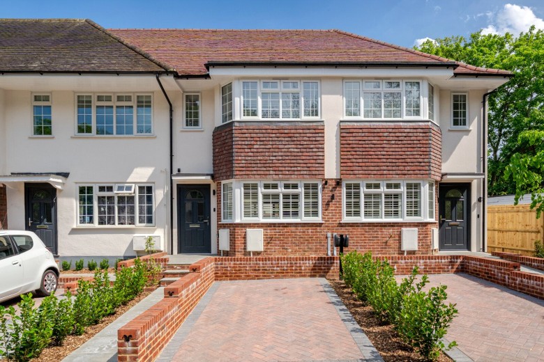 Click the photo for more details of Castleview Road, Weybridge, Surrey