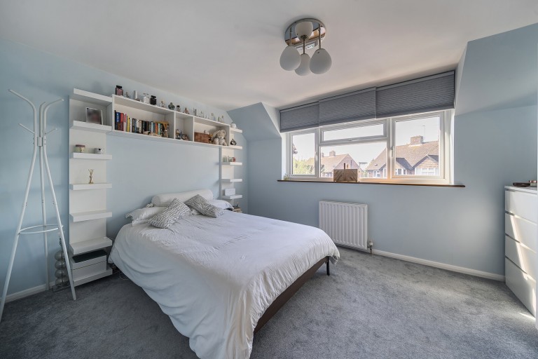 Images for Segrave Close, Weybridge, Surrey