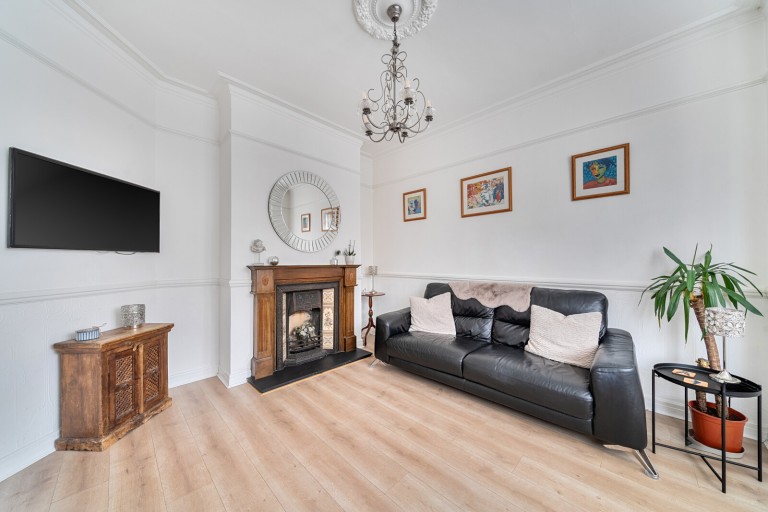 Images for Oakdale Road, Weybridge, Surrey