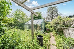 Images for Dorney Grove, Weybridge, Surrey