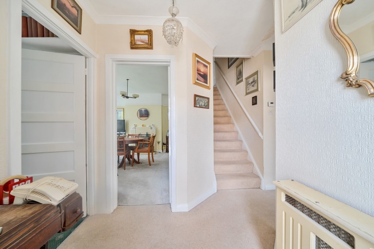 Images for Dorney Grove, Weybridge, Surrey