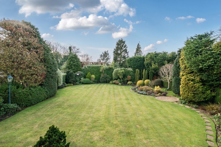 Images for High Pine Close, Weybridge, Surrey