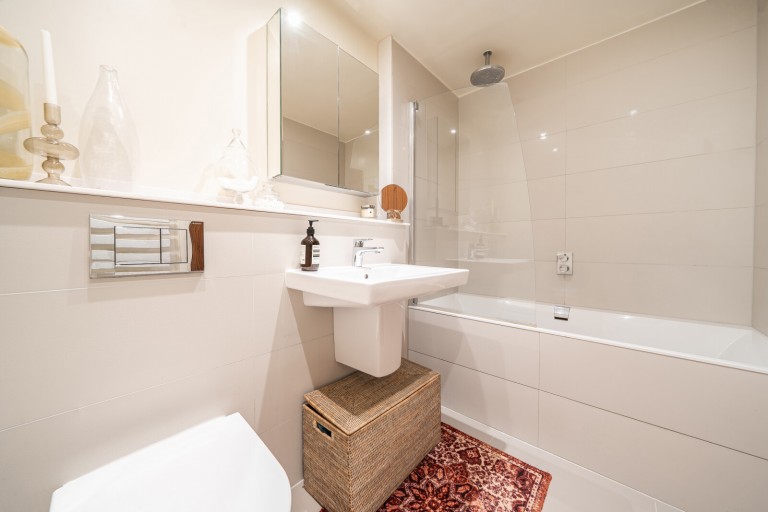 Images for Hillcrest, Weybridge, Surrey