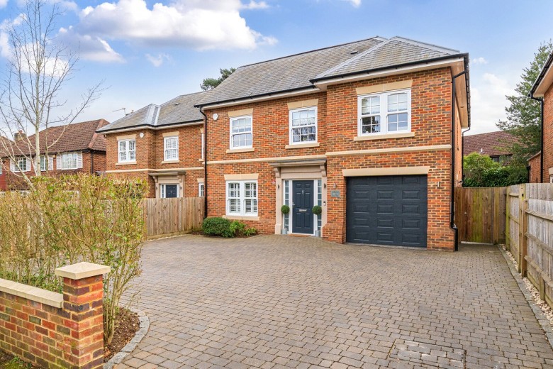 Click the photo for more details of St. Georges Avenue, Weybridge, KT13
