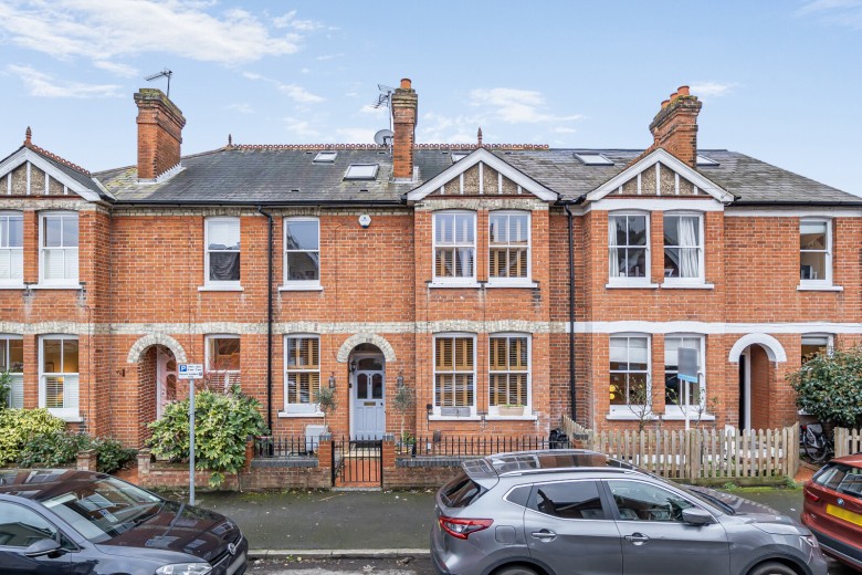Click the photo for more details of Holstein Avenue, Weybridge, Surrey