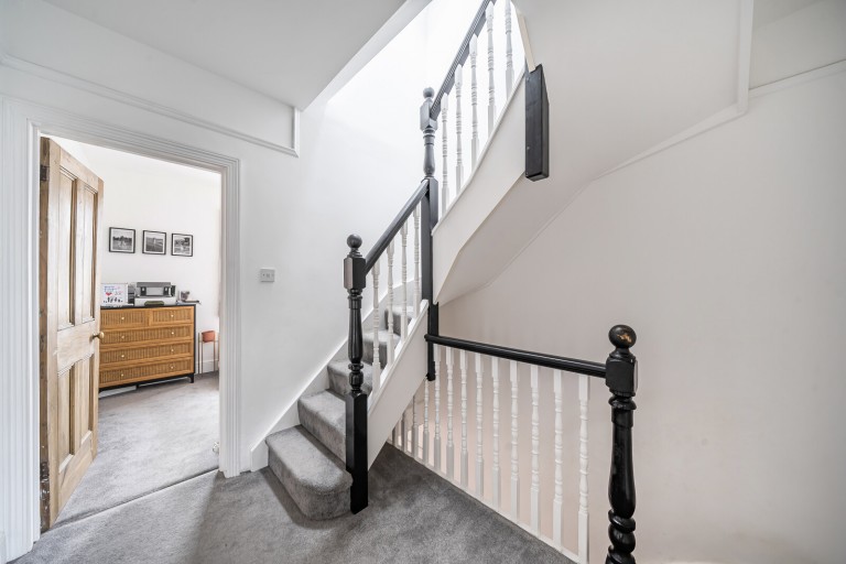 Images for Holstein Avenue, Weybridge, Surrey