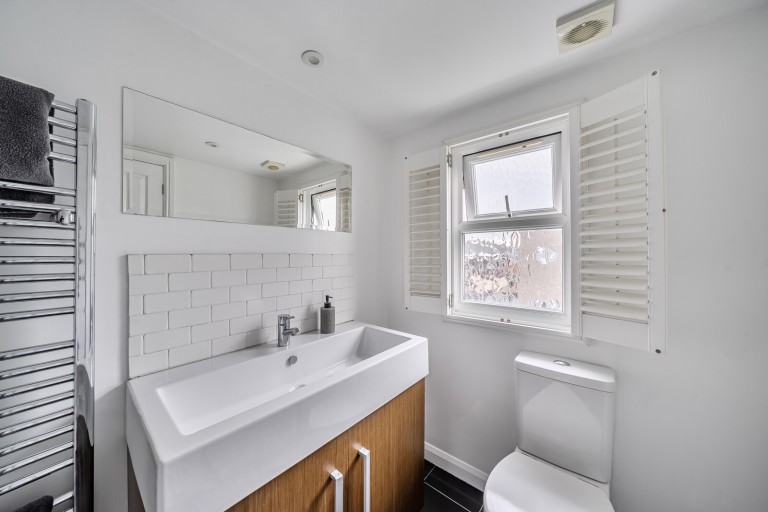 Images for Holstein Avenue, Weybridge, Surrey