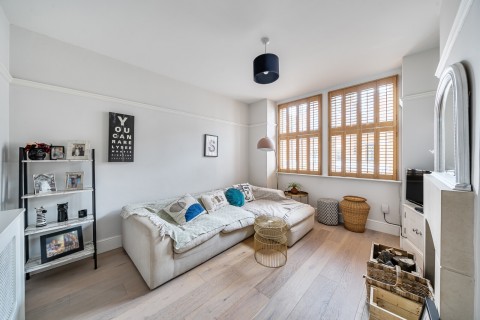 Click the photo for more details of Holstein Avenue, Weybridge, Surrey