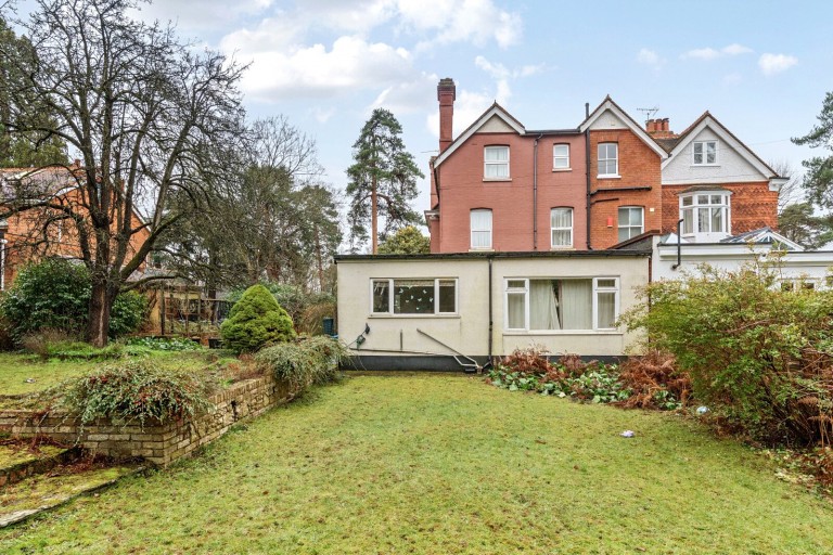 Images for Oatlands Avenue, Weybridge, Surrey
