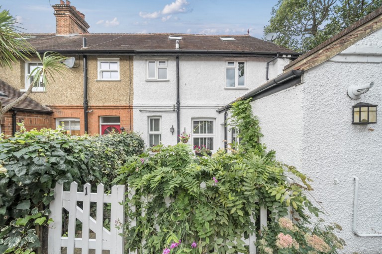 Images for Vale Road, Weybridge, Surrey