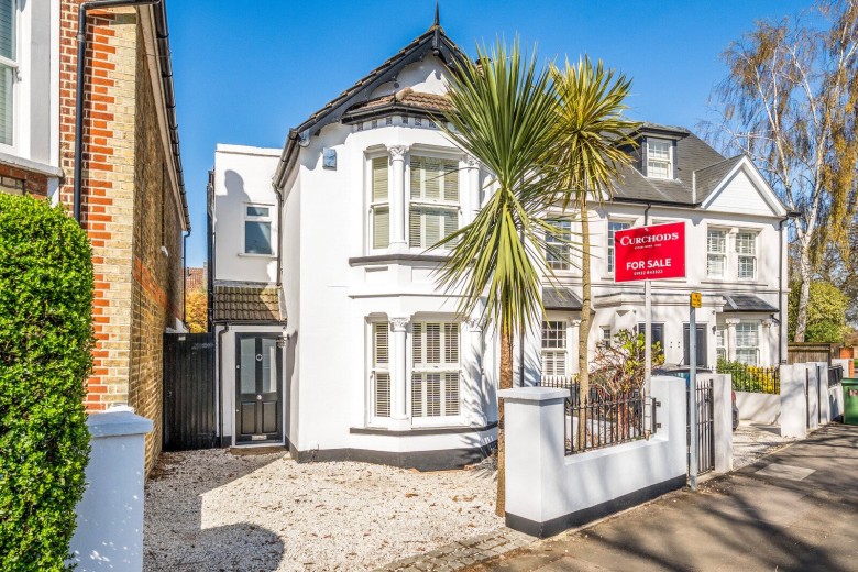 Click the photo for more details of Thames Street, Weybridge, KT13