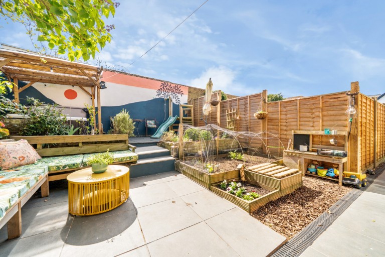 Images for Beech Road, Weybridge, Surrey