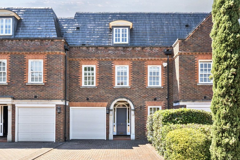 Images for Chartfield Place, Weybridge, Surrey
