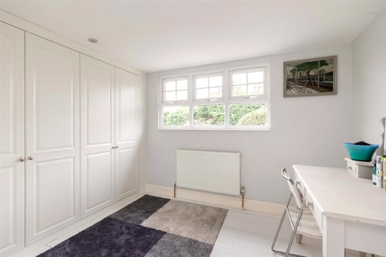 Images for Dorney Grove, Weybridge, Surrey