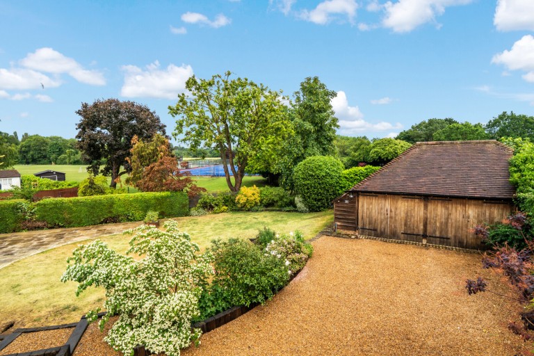 Images for Dorney Grove, Weybridge, Surrey