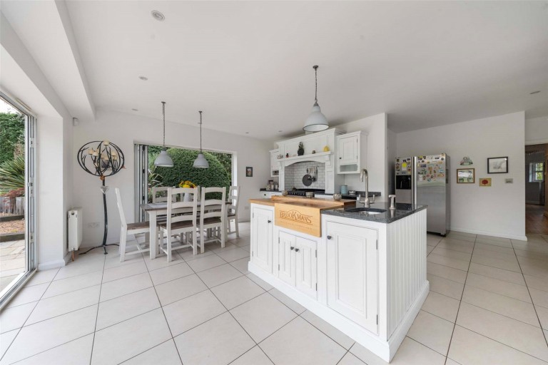 Images for Dorney Grove, Weybridge, Surrey