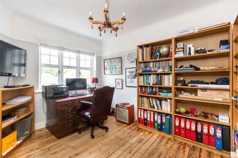 Images for Dorney Grove, Weybridge, Surrey
