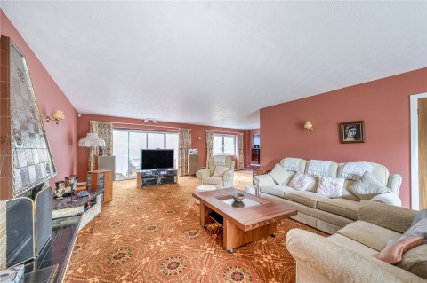 Click the photo for more details of Ashley Park Road, Walton-On-Thames, Surrey